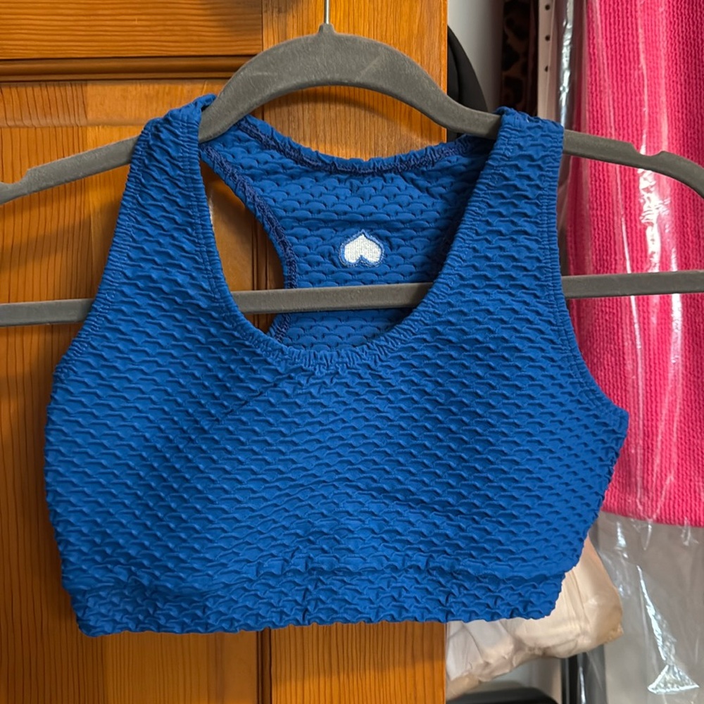 Sports bra one size fits most